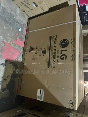 LG Efficiency, Reliability, and Style 345L Freezer GCS415GQF