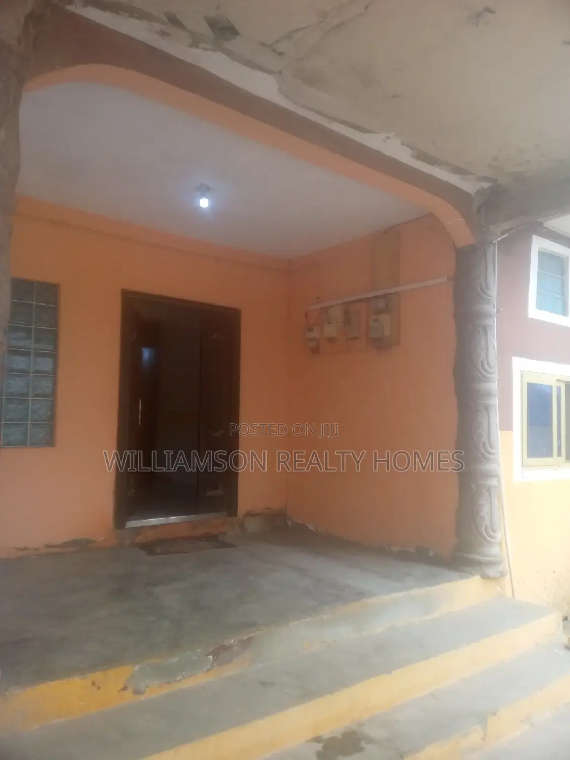 1bdrm Apartment in Community 18 Area, Spintex for rent