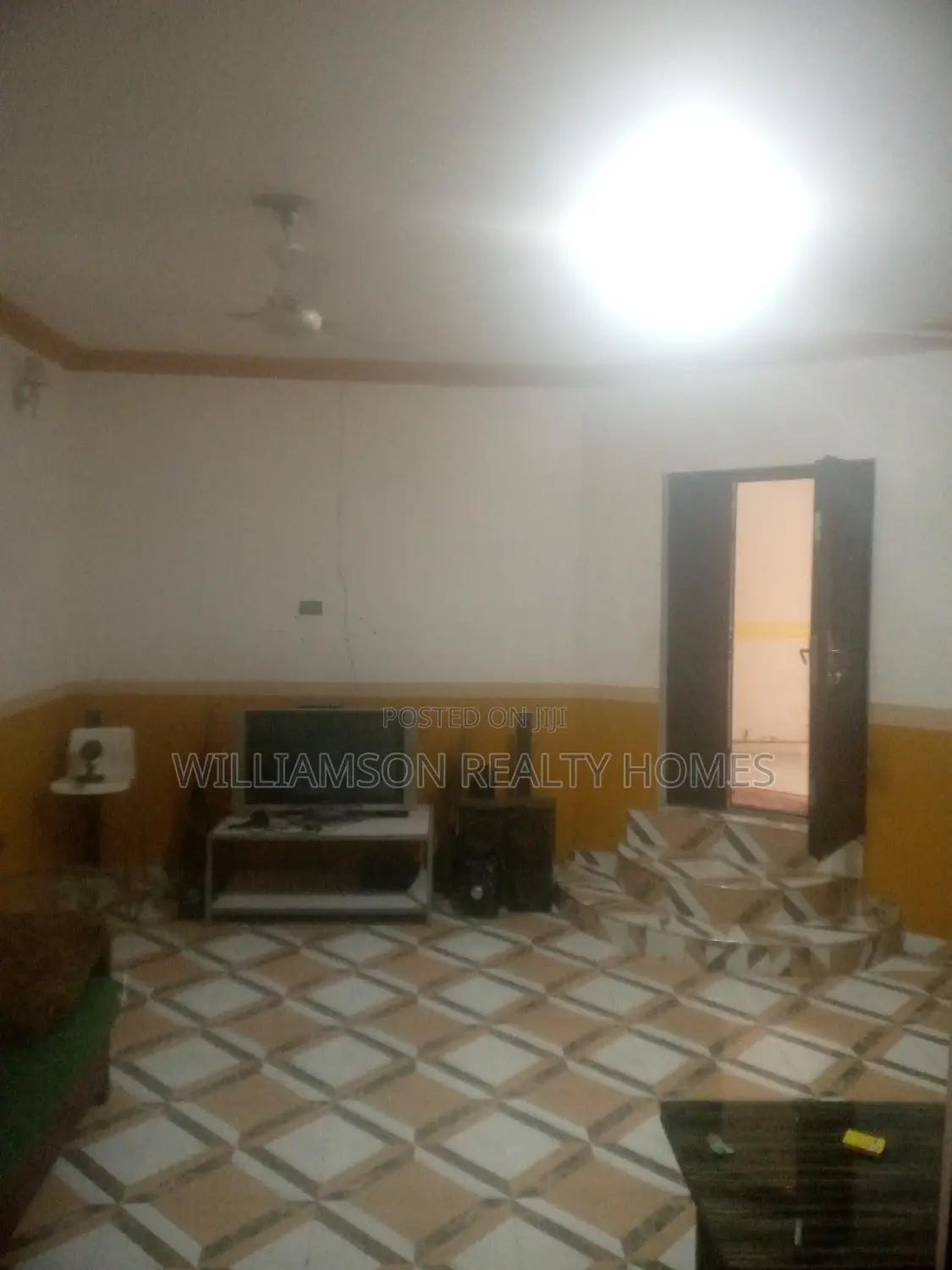 1bdrm Apartment in Community 18 Area, Spintex for rent