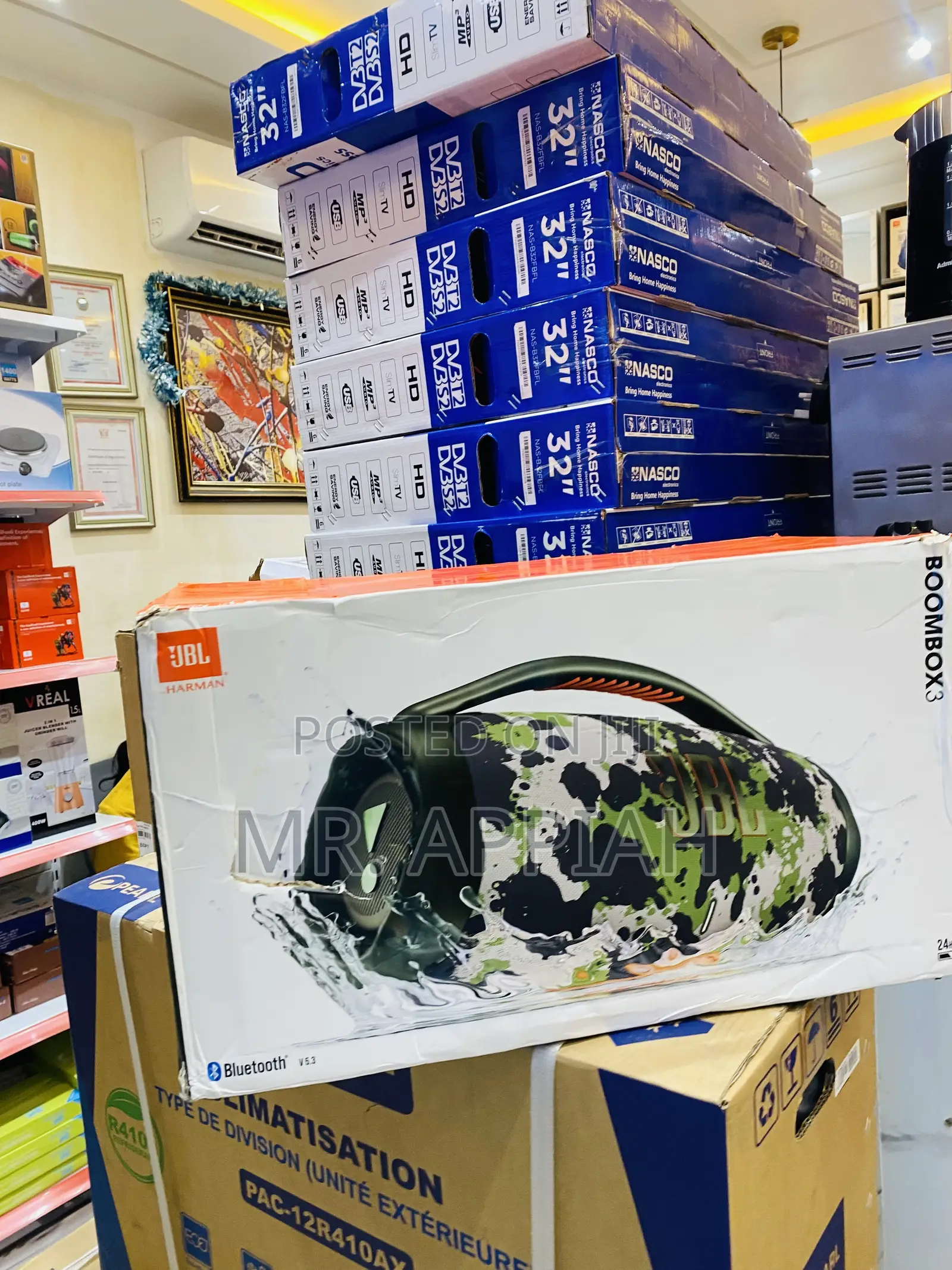 Buy Original JBL Boombox 3(5watt)Bluetooth Speaker.
