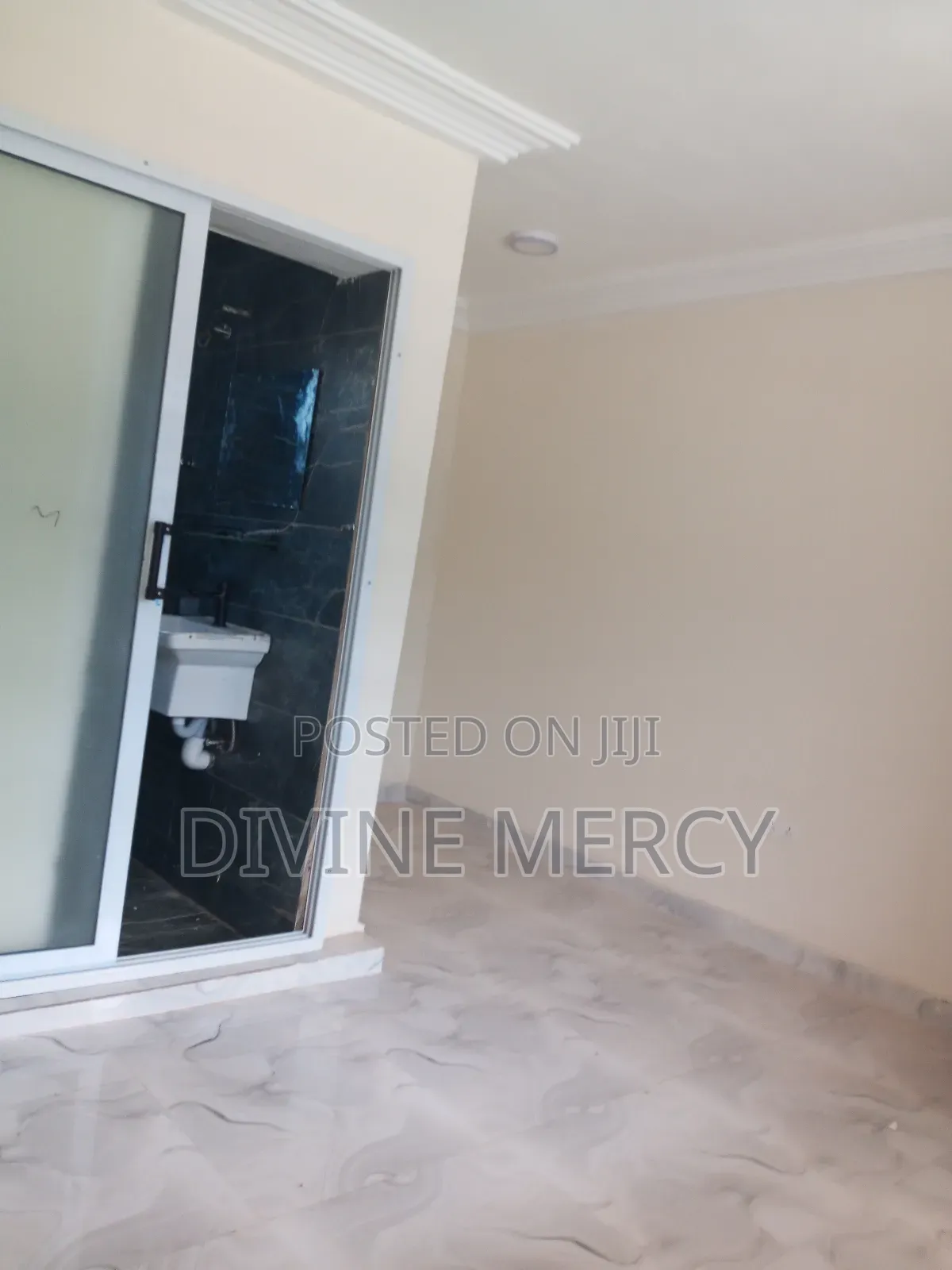 1bdrm Apartment in Tuba, Awutu Senya East Municipal for rent