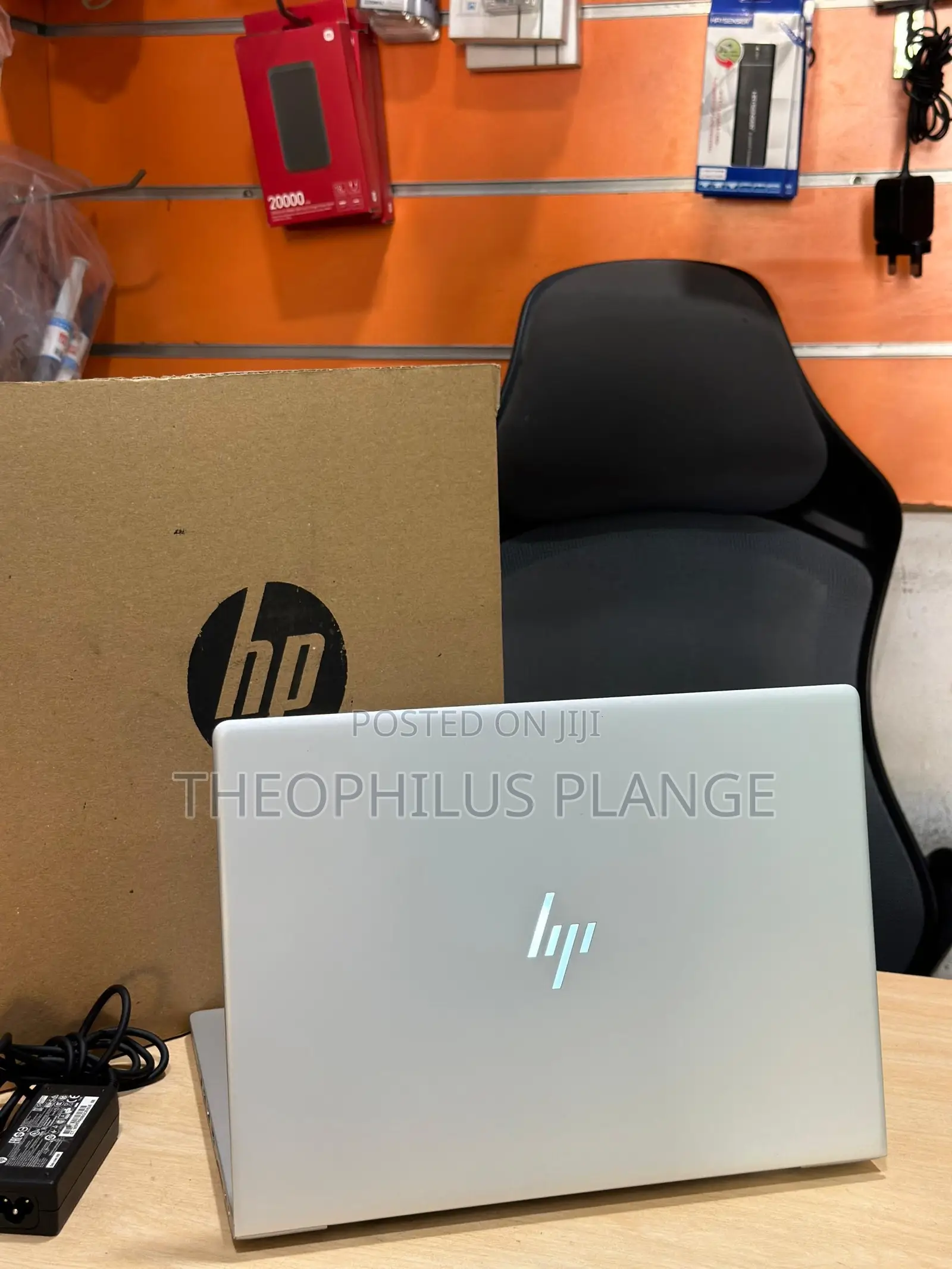 New Laptop HP EliteBook 735 G5 8GB AMD Ryzen SSD 256GB