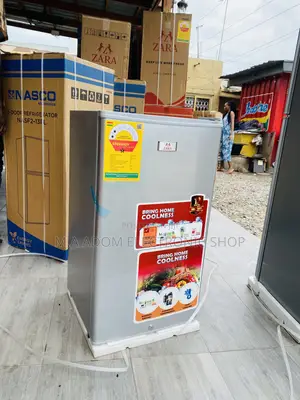 Classic Design Zara 1 Door Electric Table Top Fridge 1-11s.