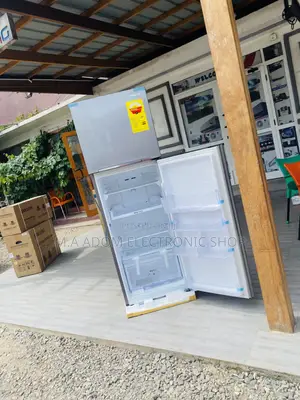 Unique Design Samsung 310L Electric Refrigerator(RT-31).