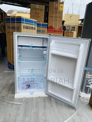 Purchase Zara 1-11s Single Door Electric Table Top Fridge.