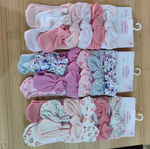 8 Pieces Headband and Mittens Set