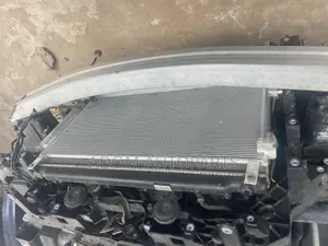 Honda CRV Radiator Water Tank 2017 2018 2019 2020 2021 2022