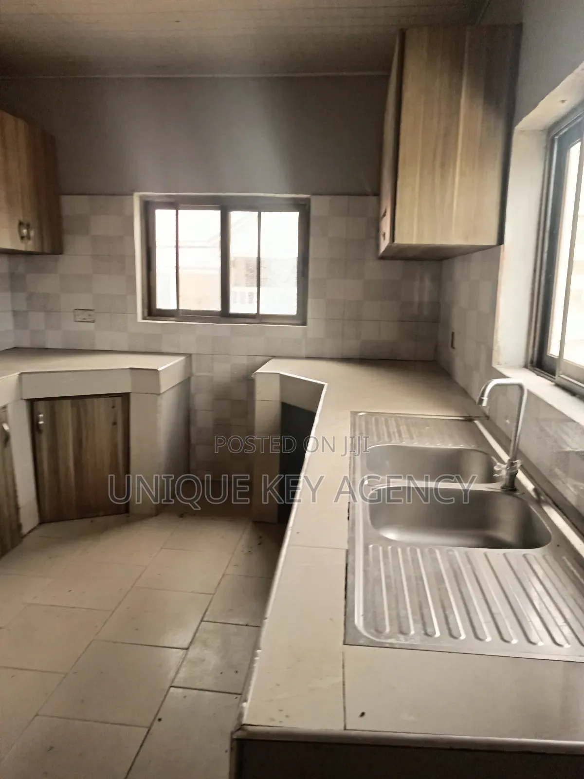 2bdrm Apartment in Unique Key Agency, Agbogba for rent