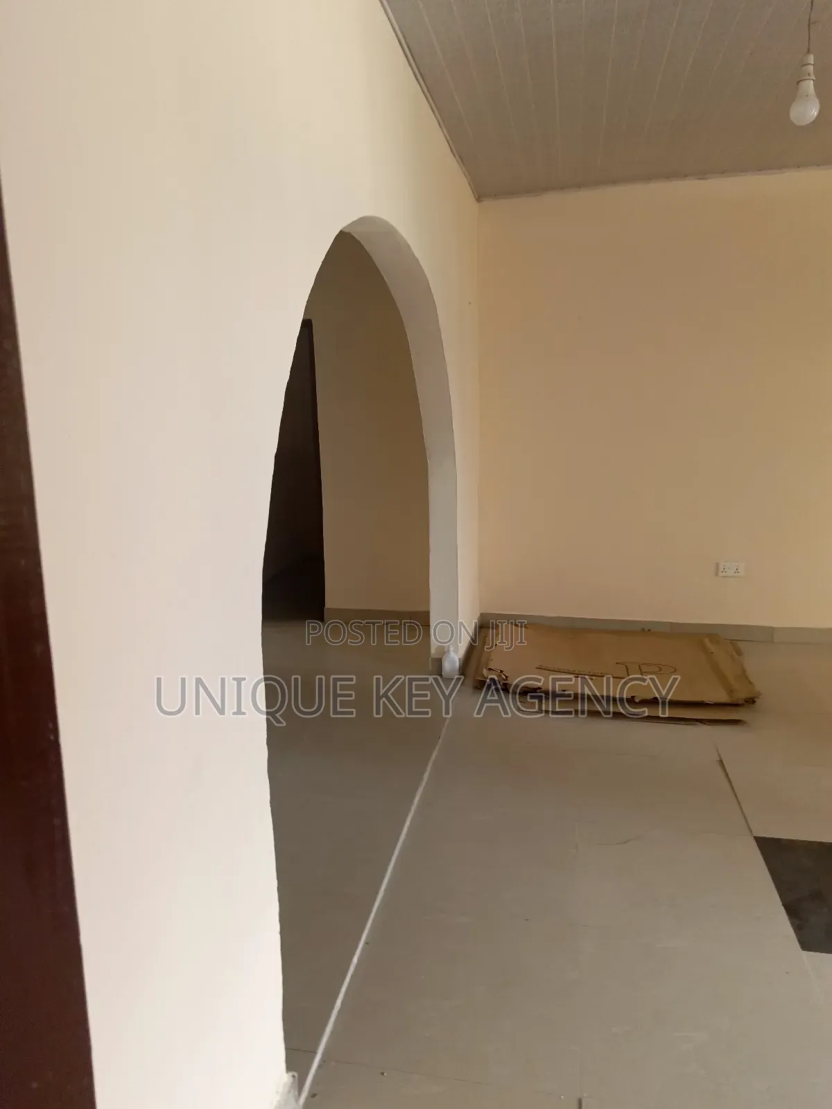 2bdrm Apartment in Unique Key Agency, Agbogba for rent