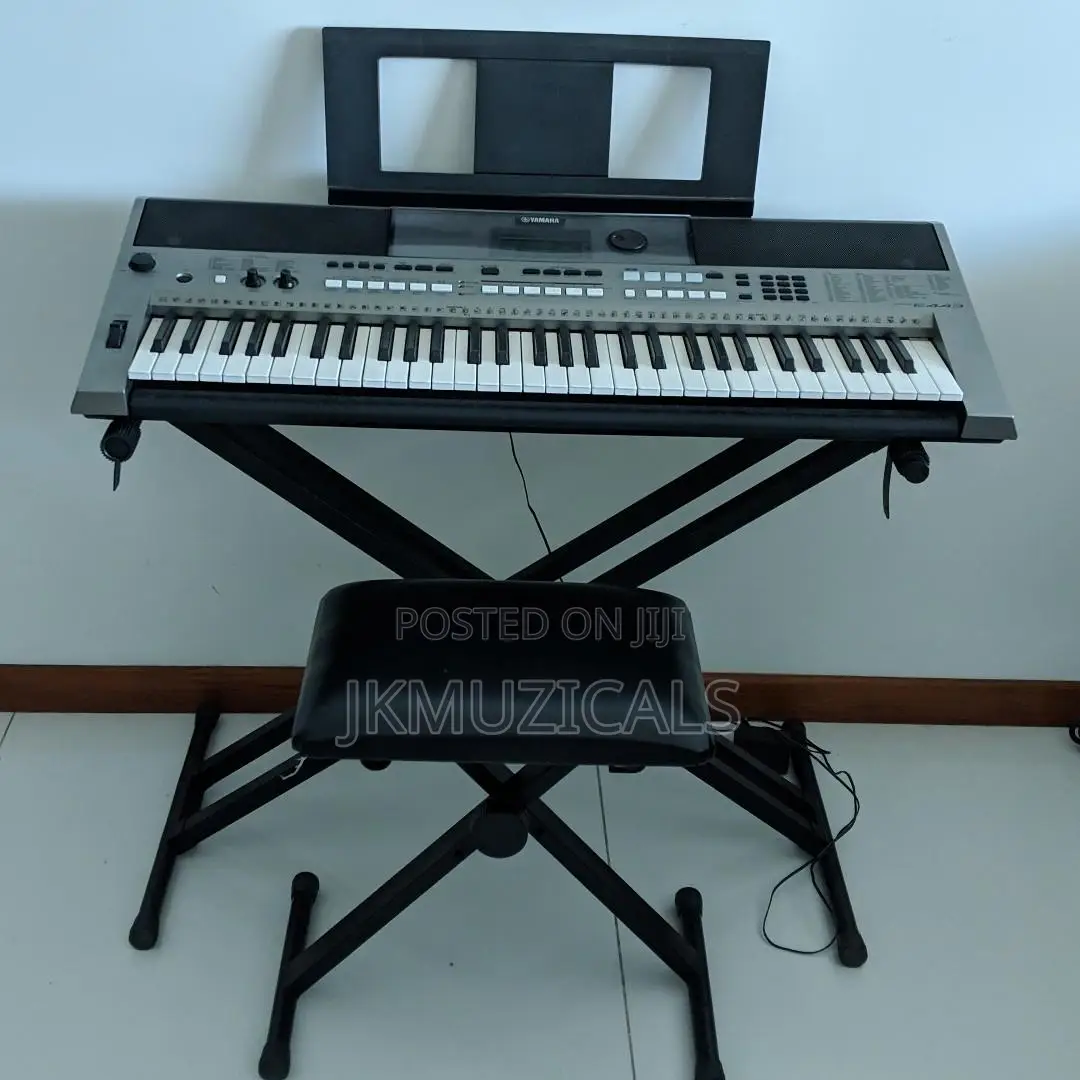 Yamaha PSR E443_ 61 Keys