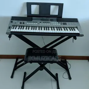 Yamaha PSR E443_ 61 Keys
