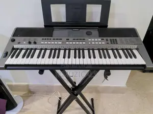 Yamaha PSR E443_ 61 Keys