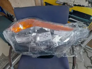 Mitsubishi L200 Headlamp 015-017