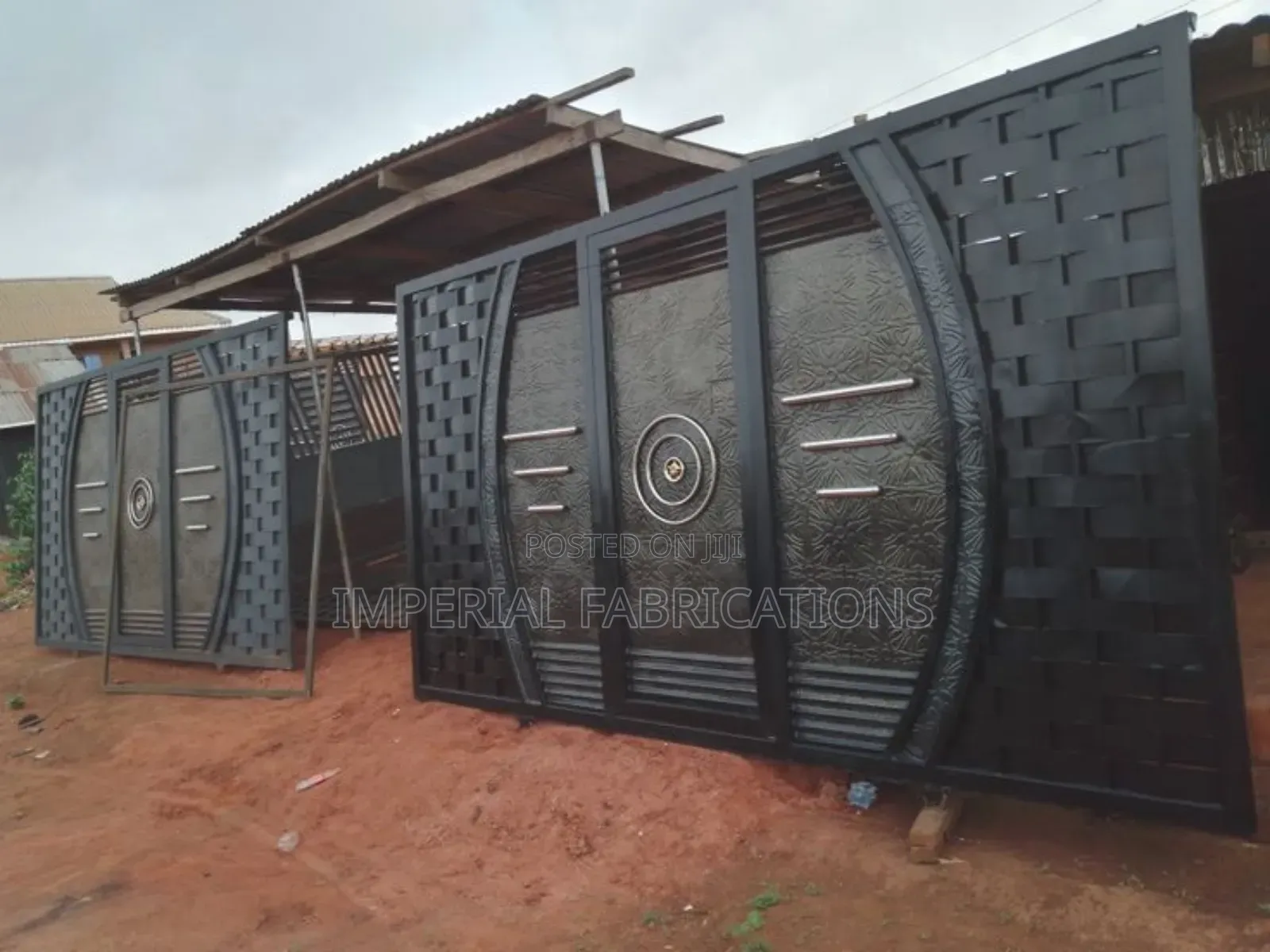Metal Gate