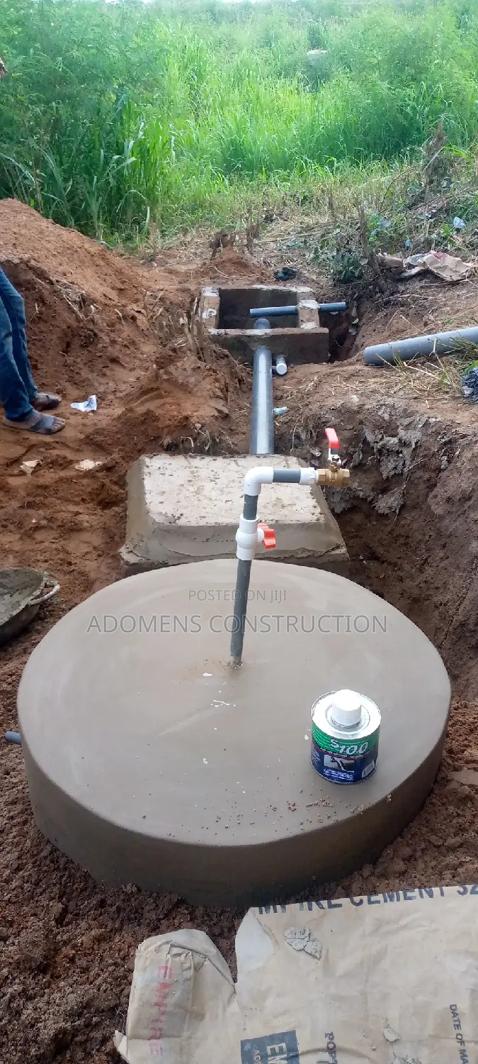 Biogas Toilet - Gas for Cooking