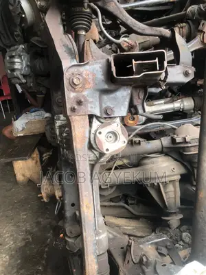 Nissan Navara 4x4 Front Aisle Complete 2008/15
