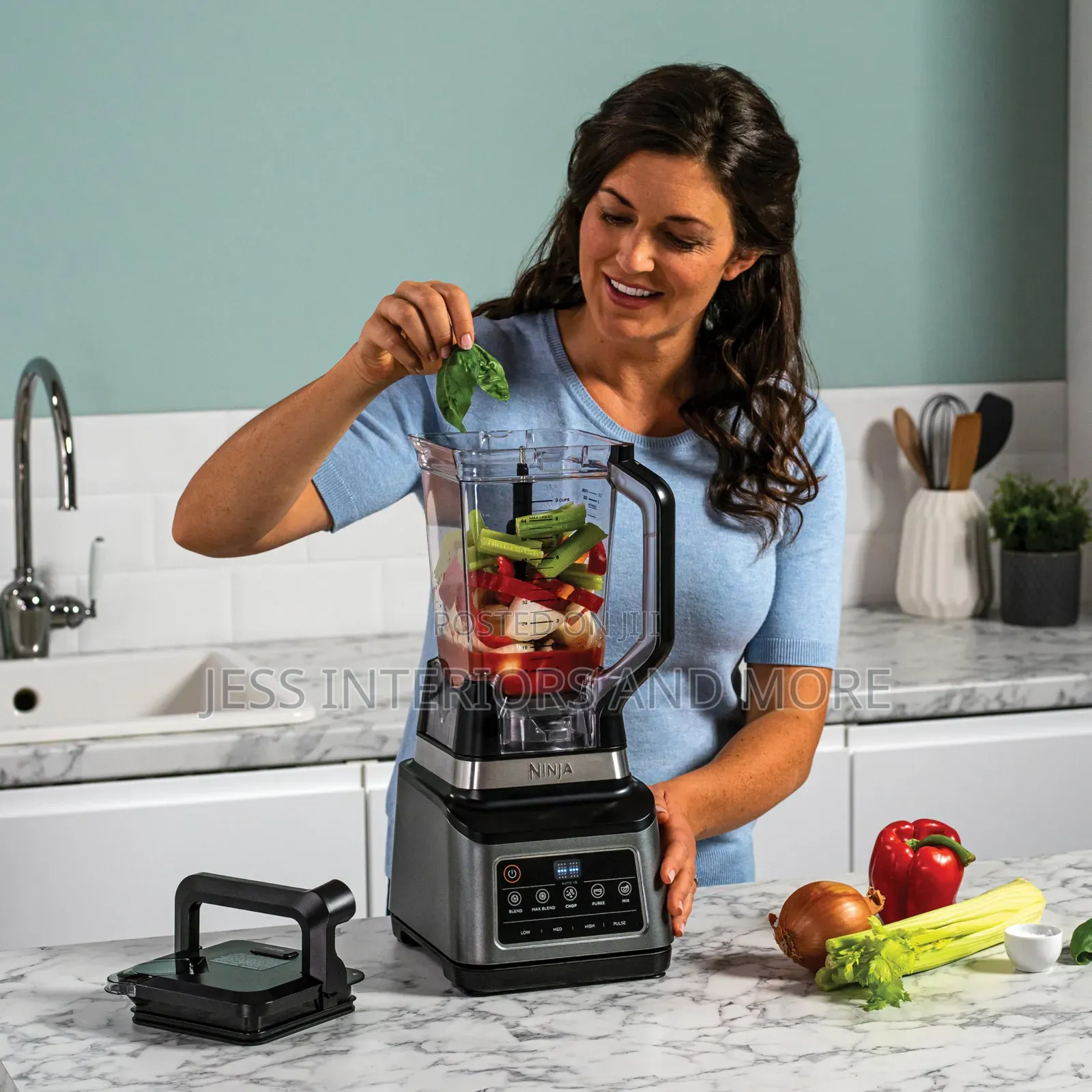 Ninja Mixer With Auto-Iq Food Processor