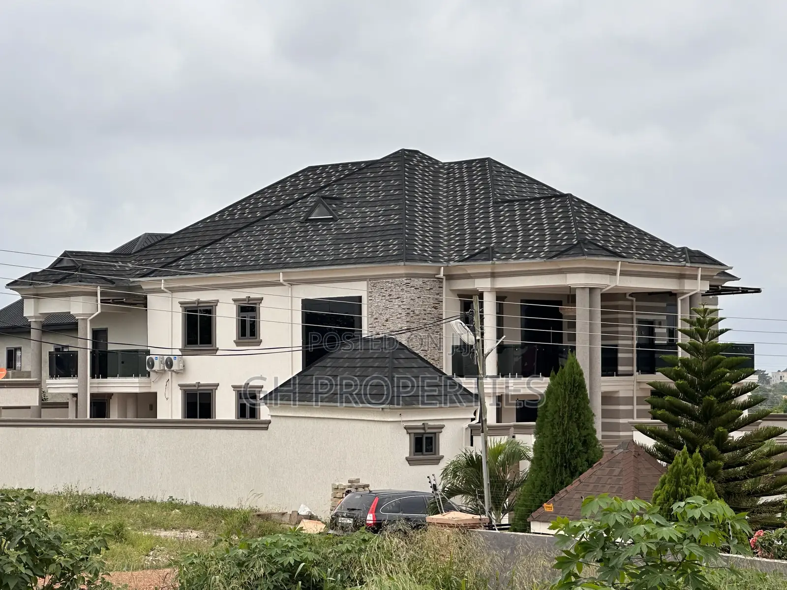 5bdrm Mansion in Agric., Kumasi Metropolitan for sale