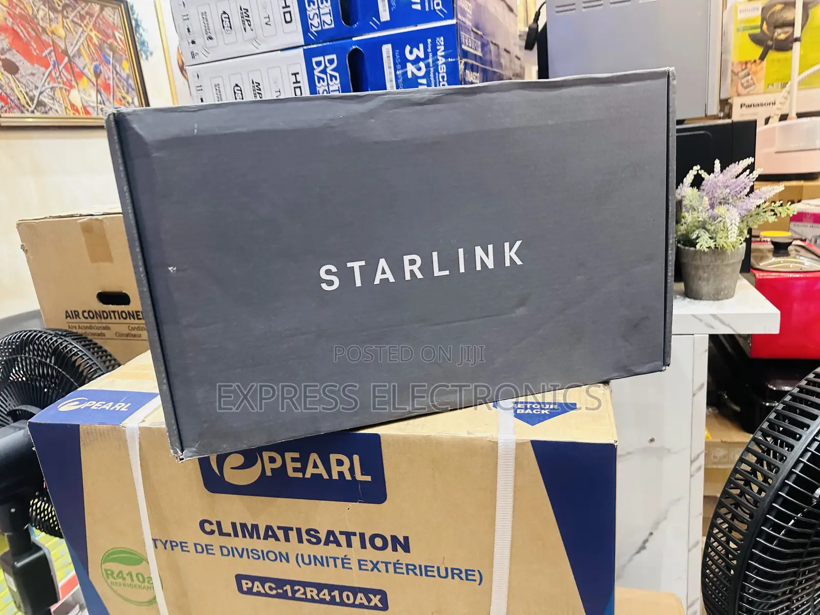 Dynamic Sleek Starlink Internet Connection