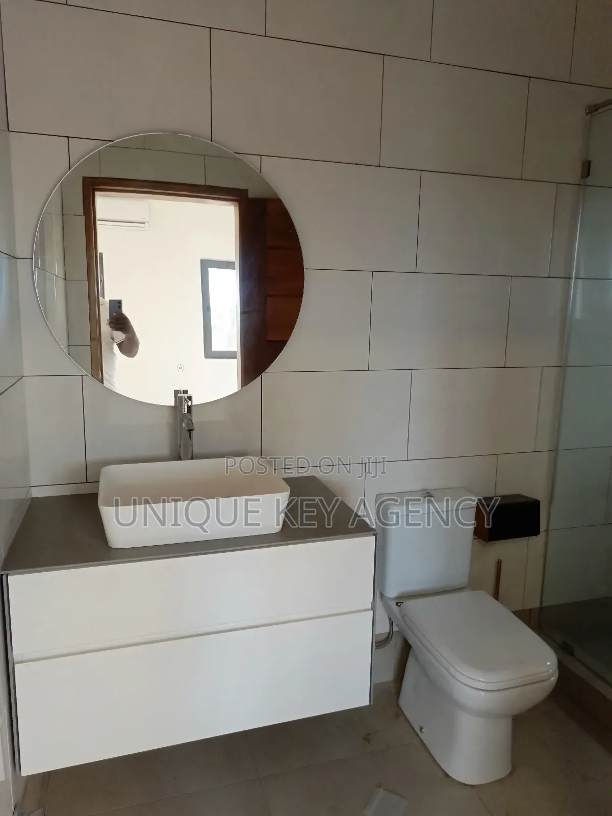 2bdrm Apartment in Unique Key Agency, Manet Court for rent