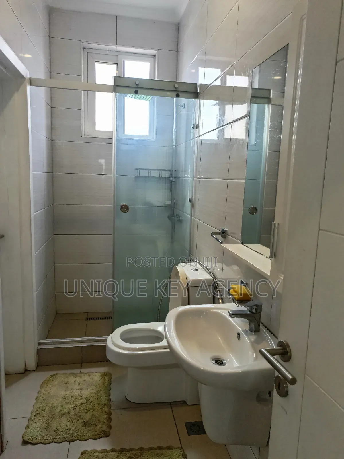 Furnished 2bdrm Apartment in Unique Key Agency, Cantonments for rent