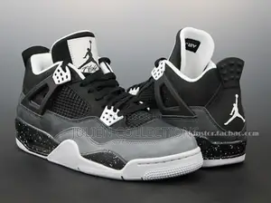 Jordan 4 Retro Fear