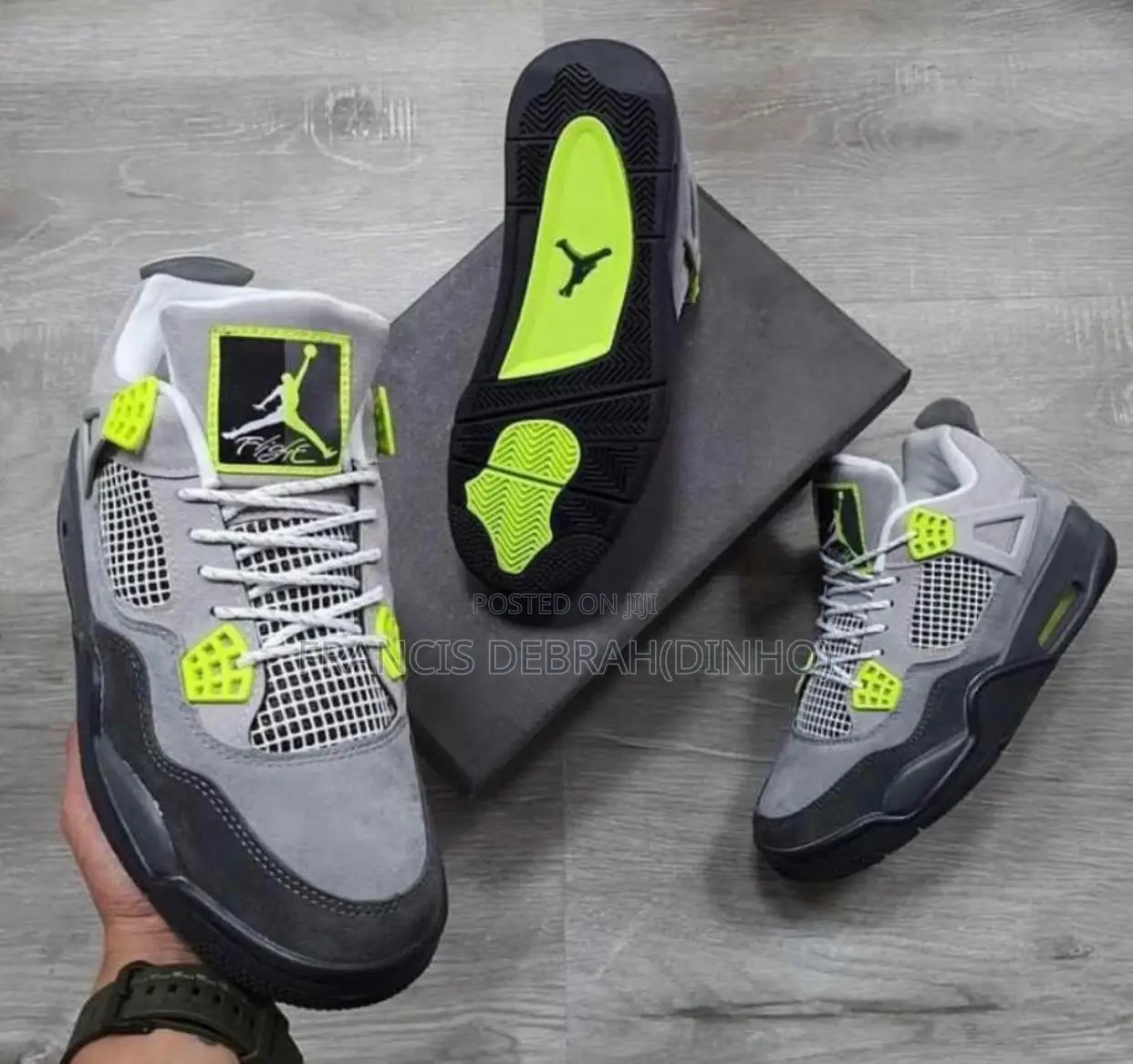 Jordan IV(4)