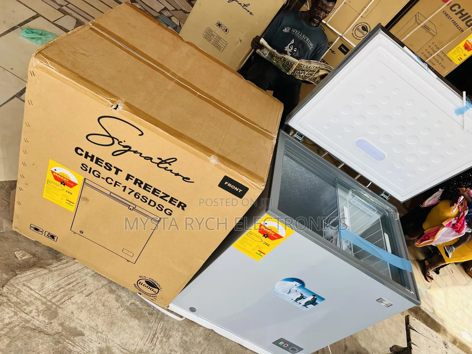 Signature 150ltrs Chest Freezer