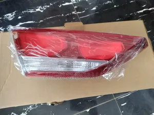 Elantra 2017 Boot Light Pair
