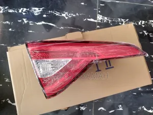 Hyundai Sonata 2015 Boot Light Pair