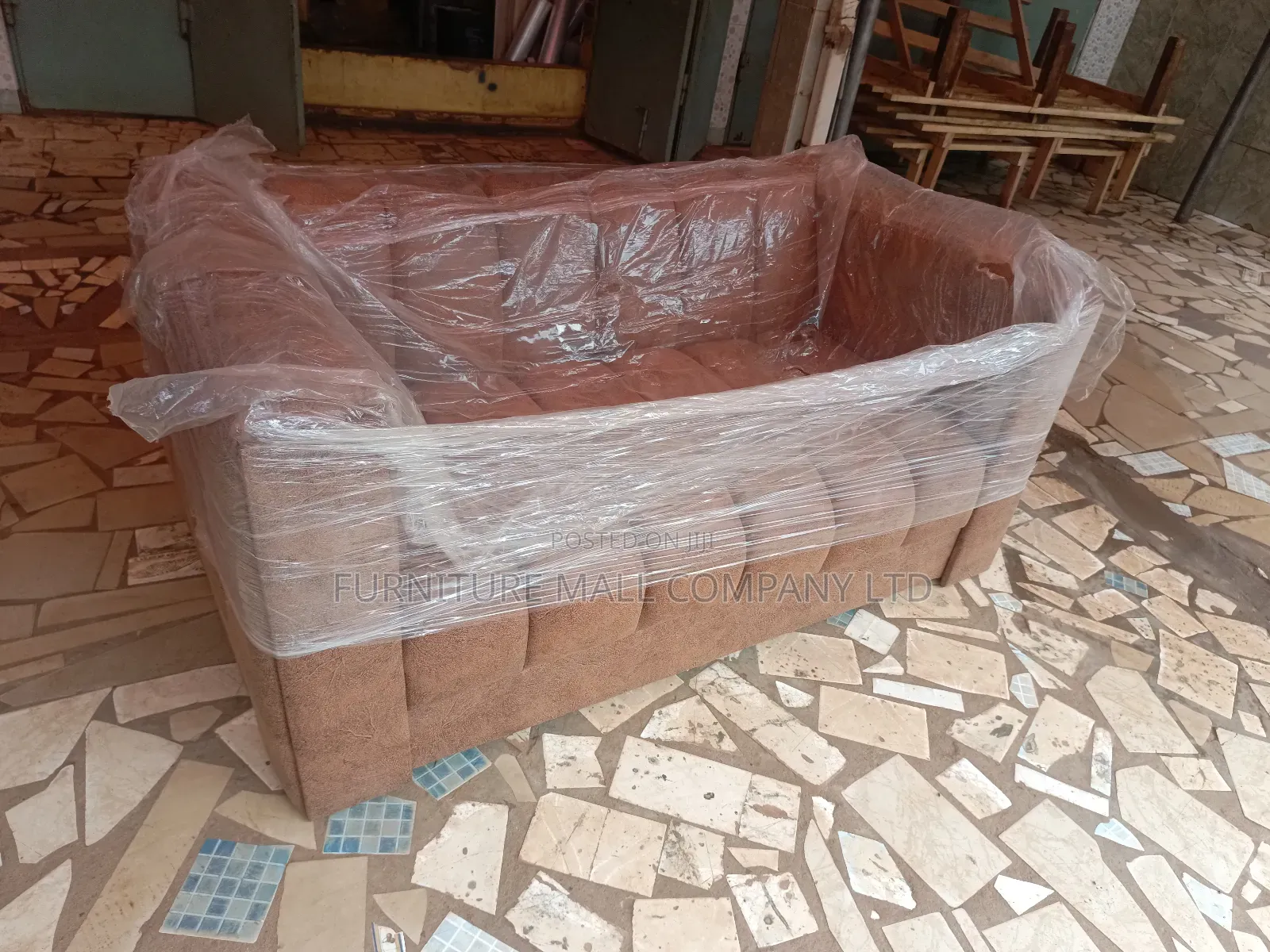 Lovely 2in1 Sofa Available As Seen