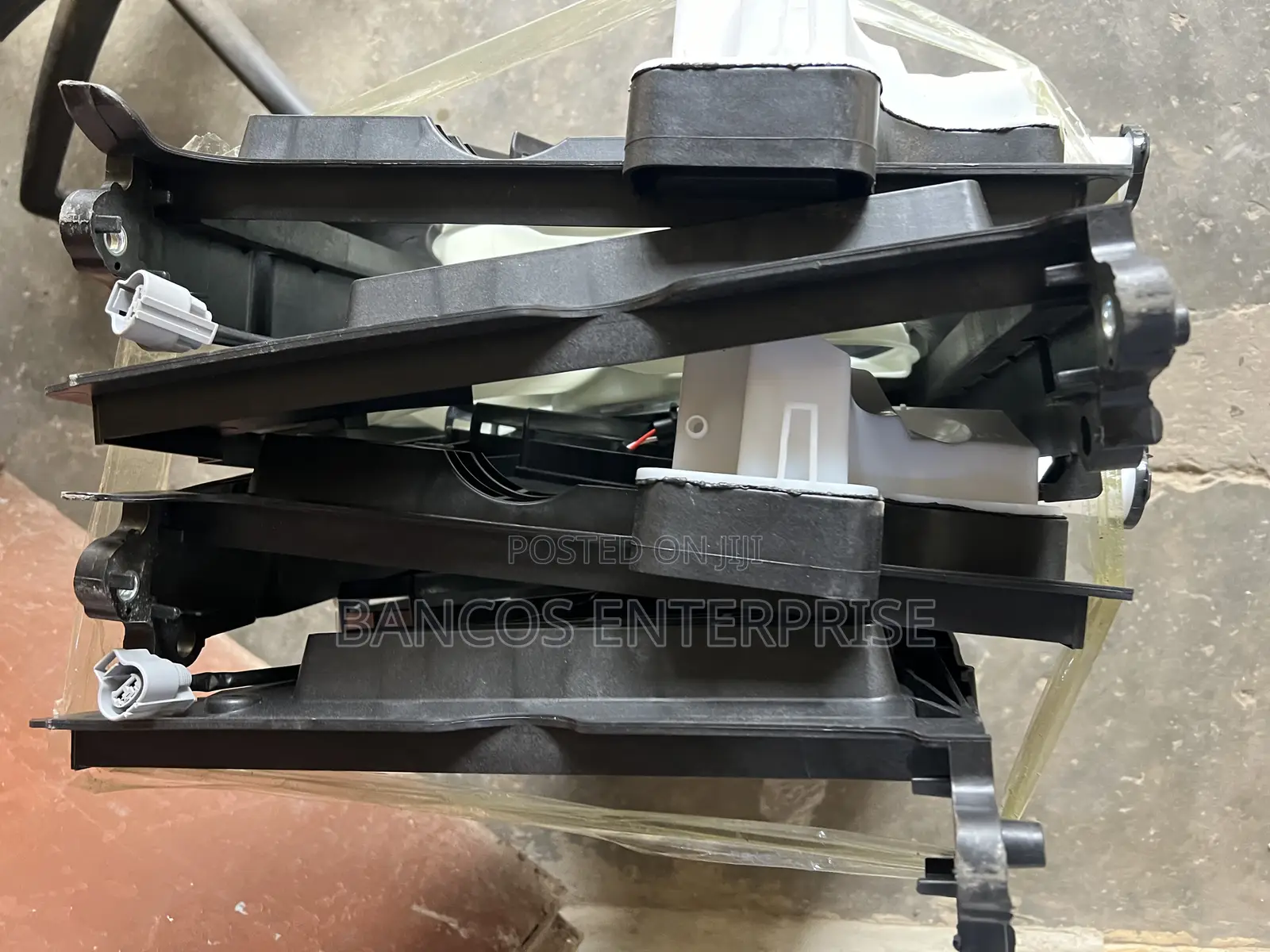 Toyota Corolla 2014 Fan Complete