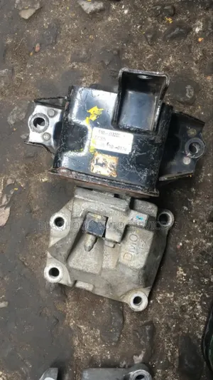 Hyundai Tucson 2016-2020 Gearbox Seat in Stock