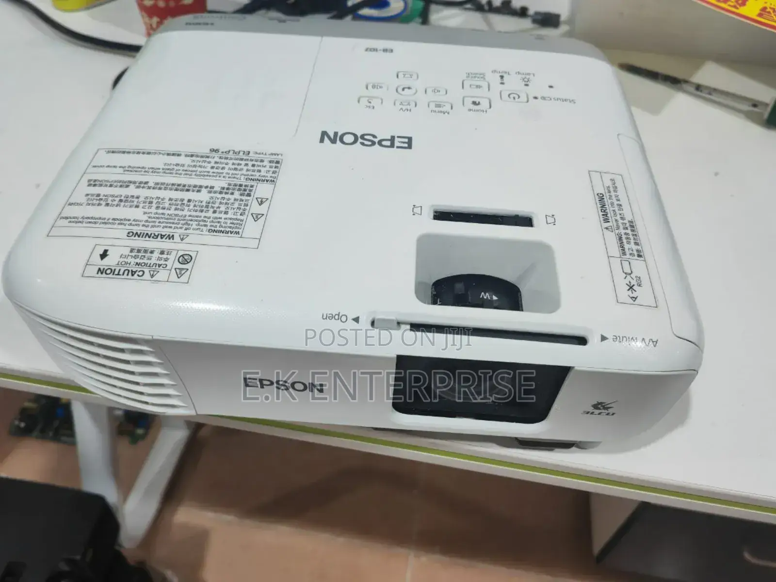 Projector and Screen Rental