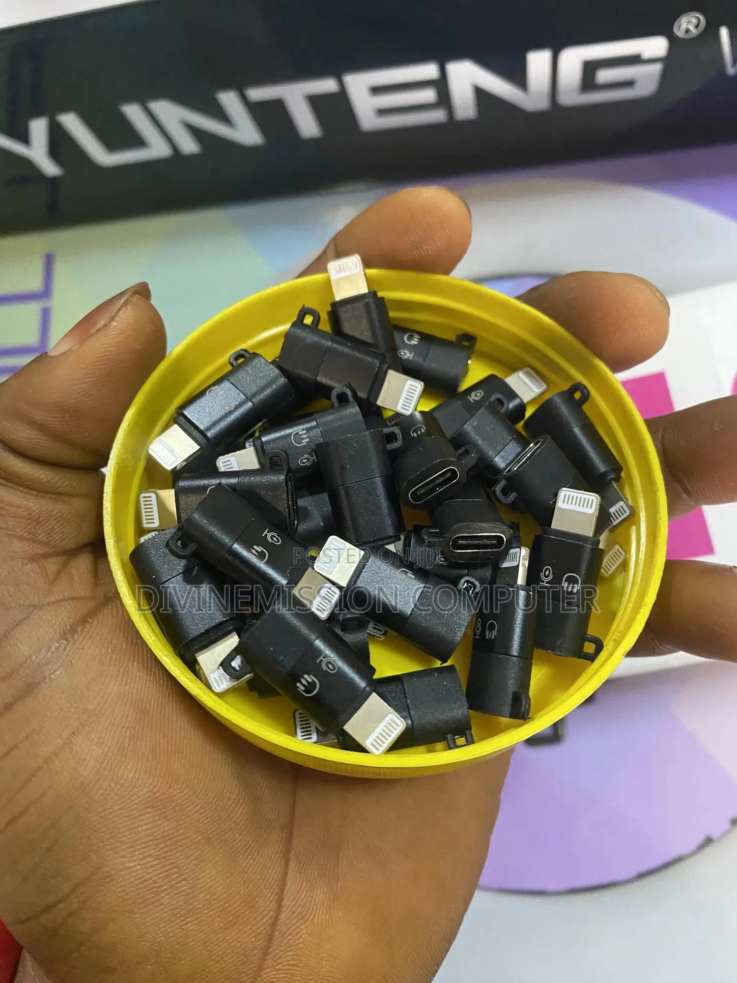 Type C to Lightning (iPhone) Converter for Lapel Mic