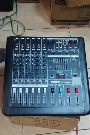 Yamaha 6-Channel Powered Mixer