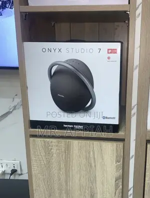 Quality Harman Kardon Onyx Wireless Bluetooth Speaker.