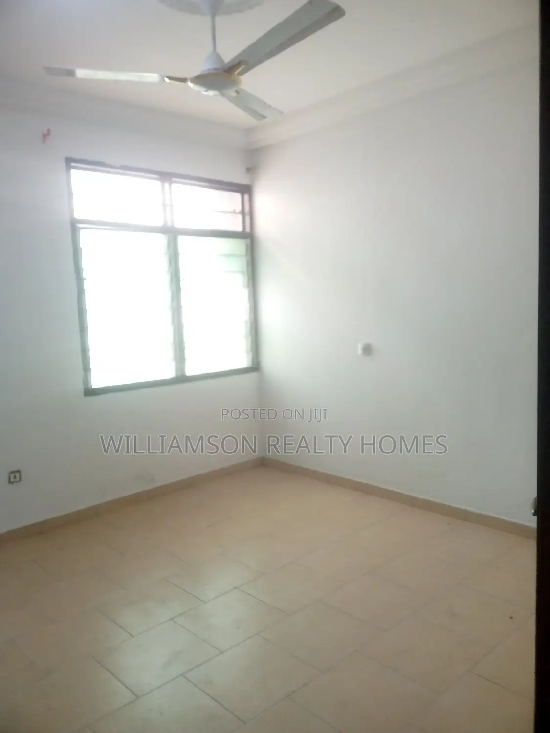 3bdrm House in Community 18 Area, Spintex for rent