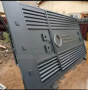 Metal Gate