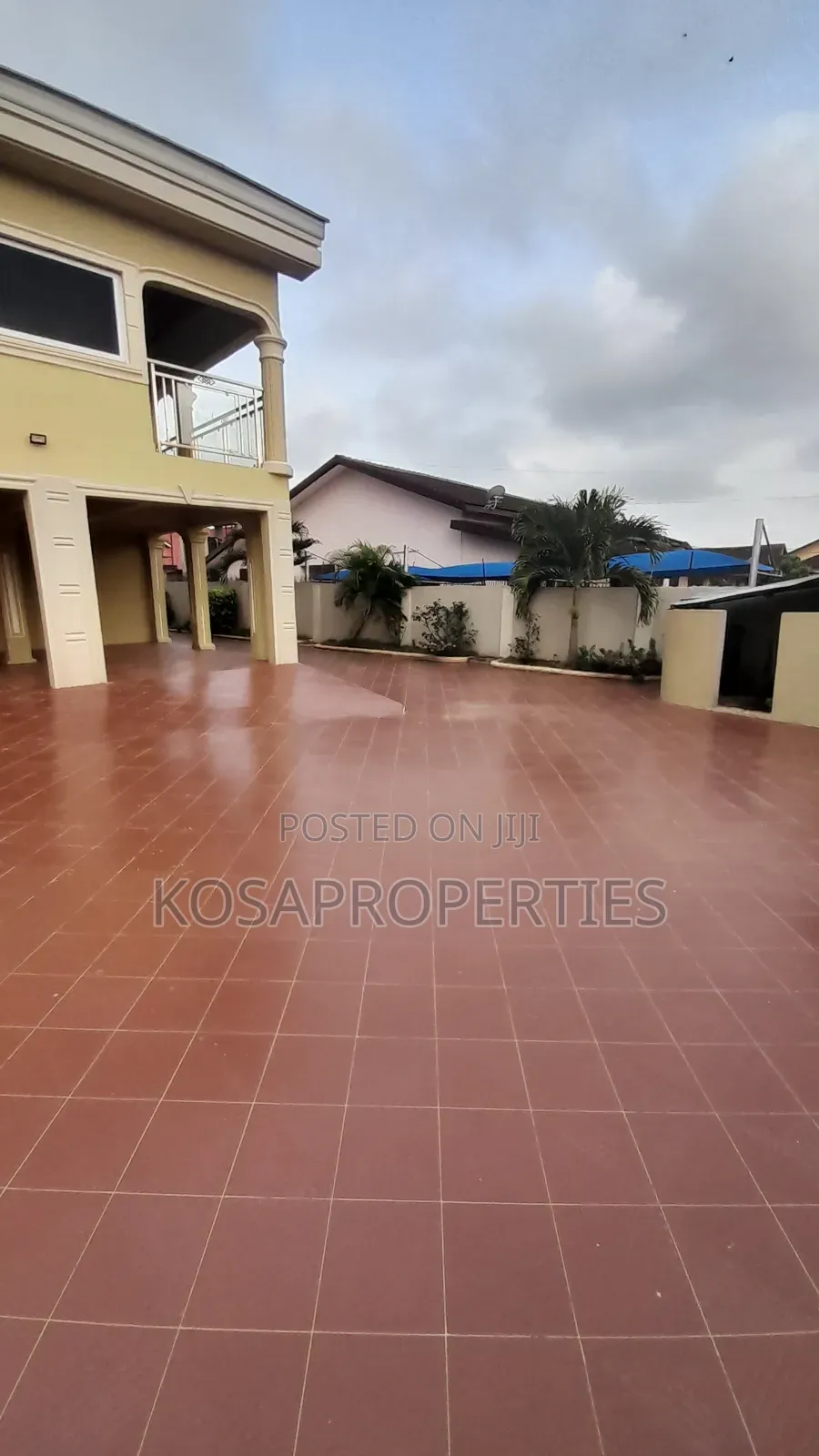 Furnished 7bdrm House in West Legon Near for sale