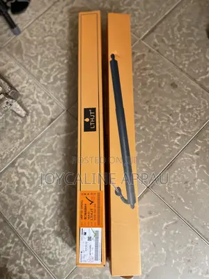 Toyota Rav4 2014 - 2024 Electric Boot Shocks