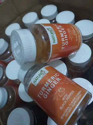 Nature's Cure Tumeric Ginger Gummies