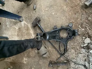 Ford Escape Hub