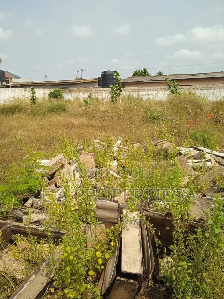 Lakeside Land Title