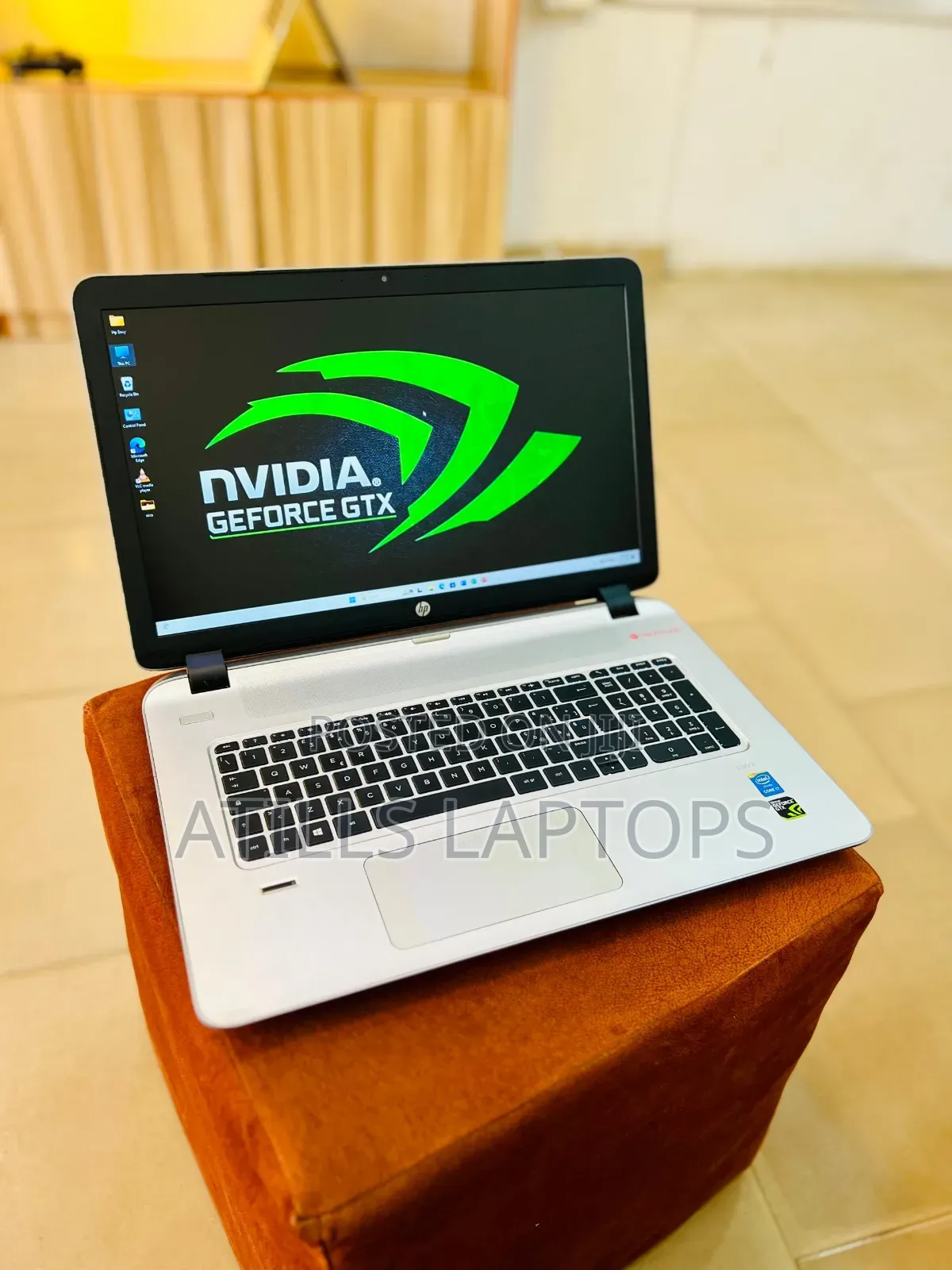 Laptop HP Envy 17 16GB Intel Core I7 SSD 1.5T