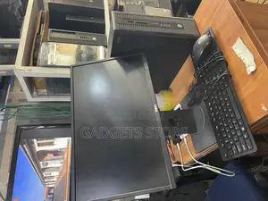 Desktop Computer HP EliteDesk 800 G4 18GB Intel Core I5 SSD 256GB