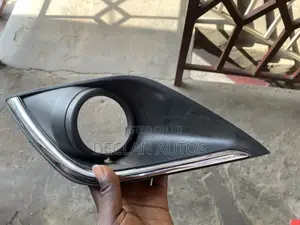 Mitsubishi Outlander 2017 Foglight Cover