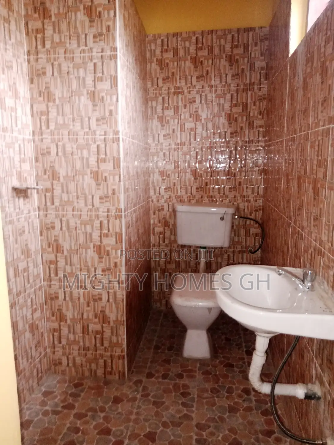 1bdrm Apartment in Mighty Homes, Kasoa for rent