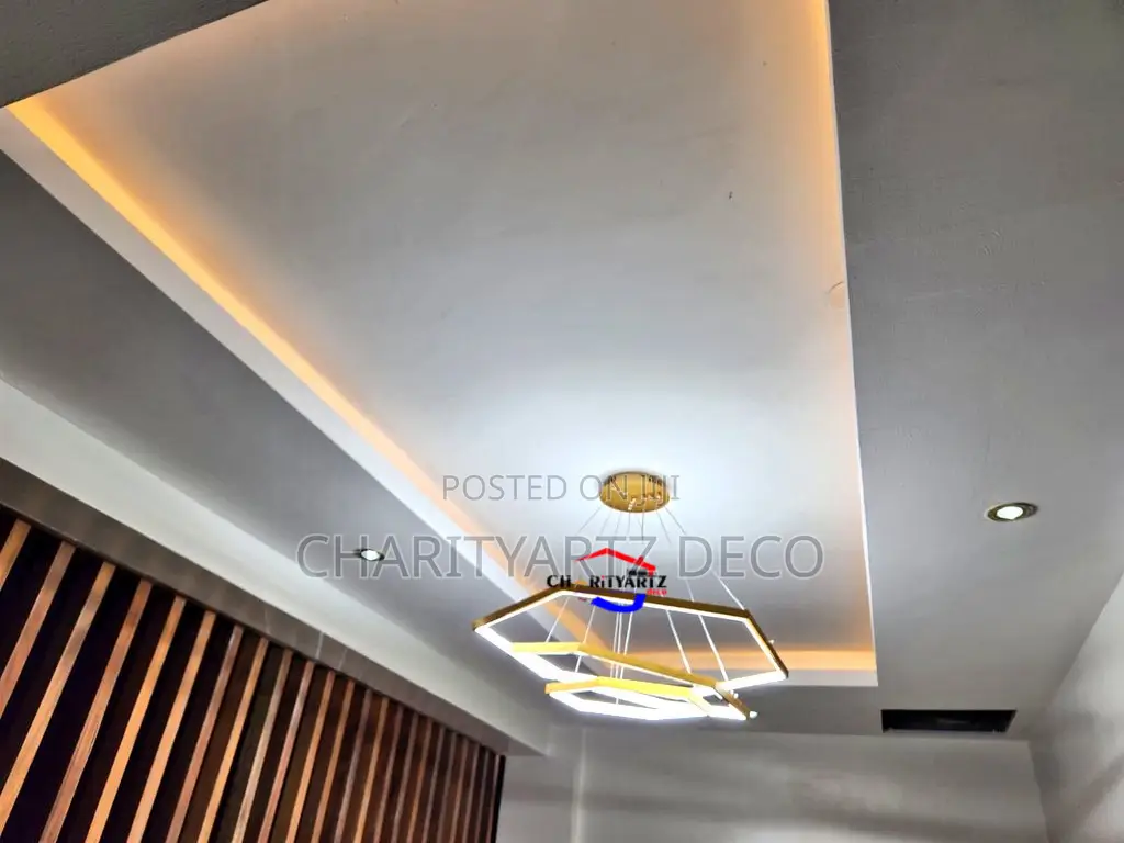 P O P Fabrication Service