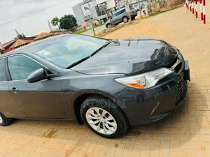 Executive Toyota Camry for Rental Services